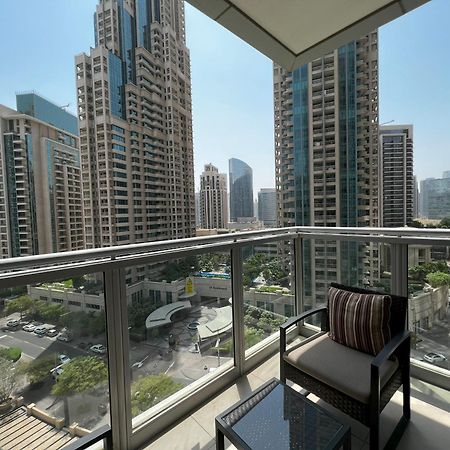 Ramada Downtown Dubai Aparthotel Exteriör bild